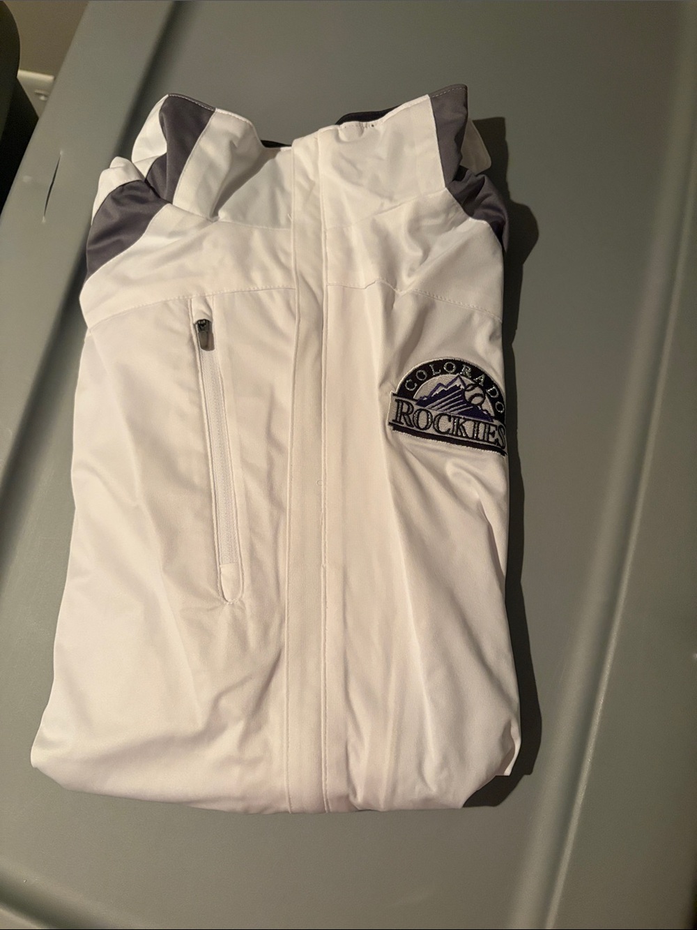 Colorado Rockies Men’s White & Gray windbreaker